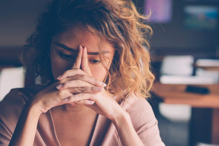 ¿Cuál es la relación entre el estrés y la salud bucodental?